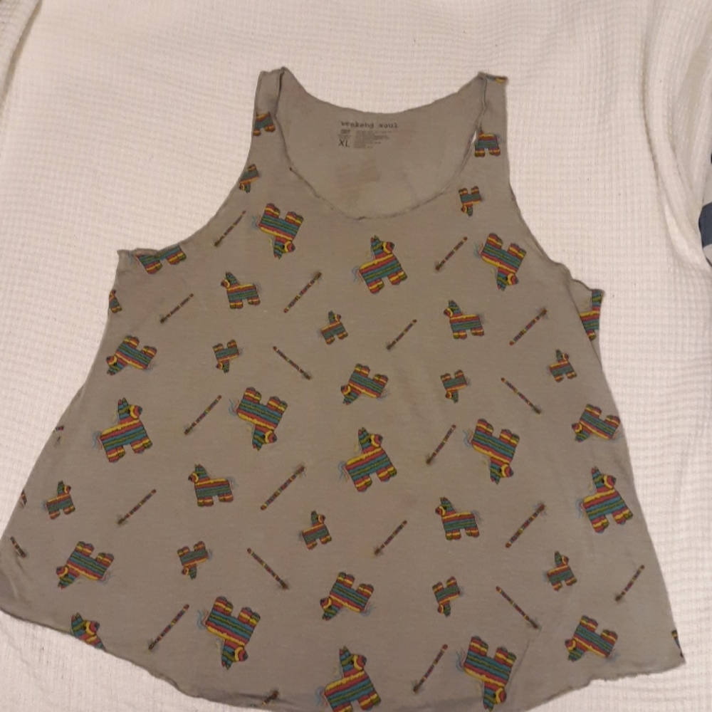 Pinata Tank Top